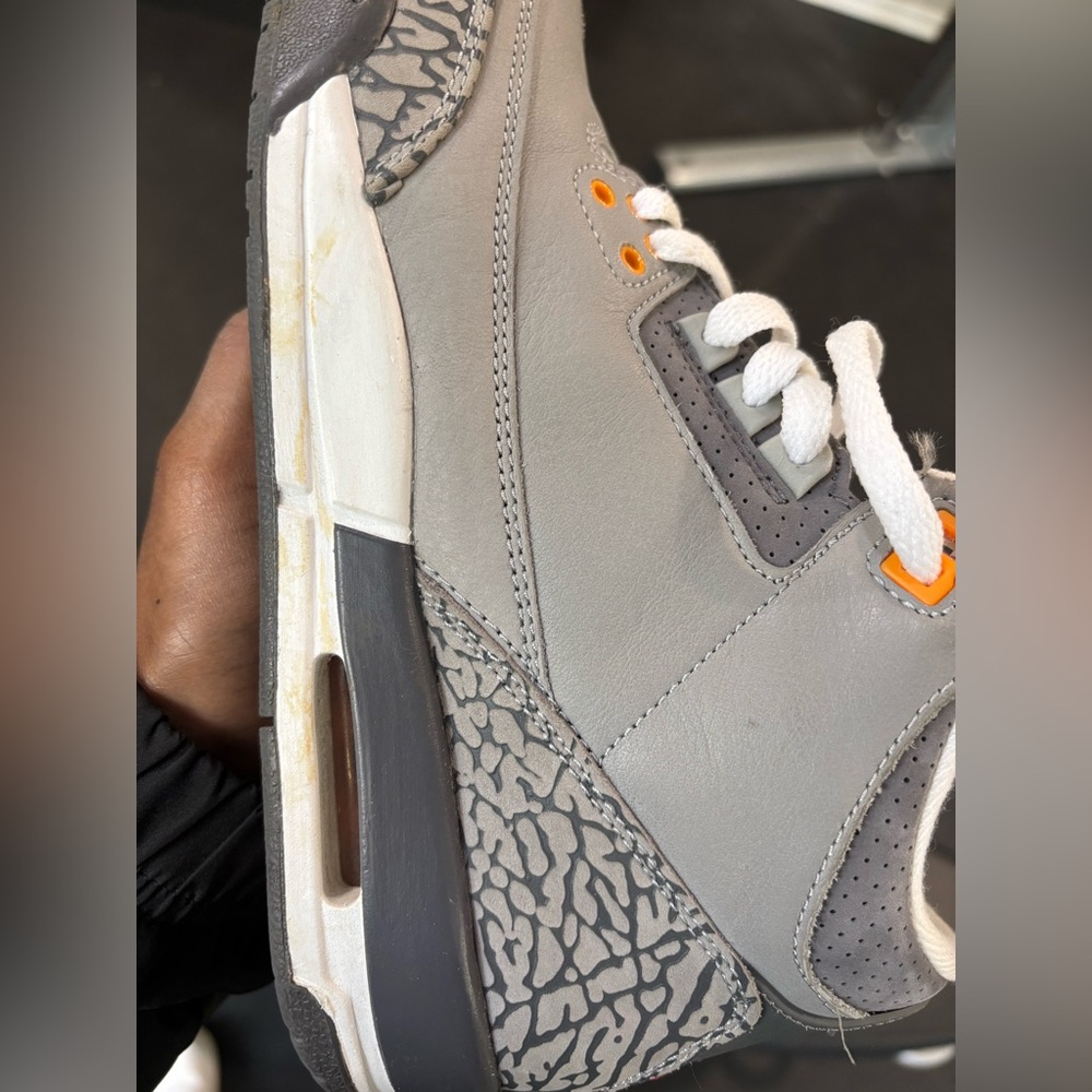 Retro Jordan 3 “Cool Grey” - Picture 5 of 14
